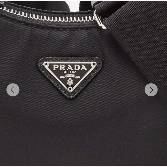 Authentic PRADA RE-Edition 2005 Shoulder Bag 1BH204 Black Nylon #36634584 - Picture 6 of 15